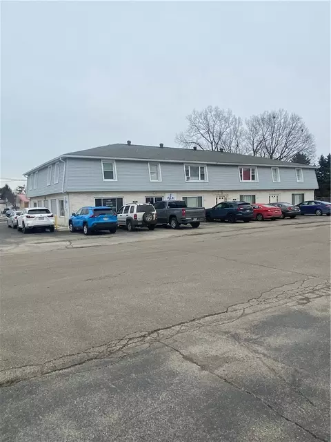 303 E Main St, Enon, OH 45323