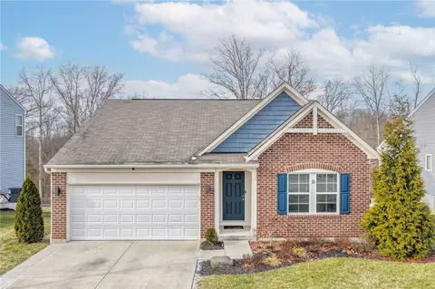 7167 Redridge Dr, Cleves, OH 45002