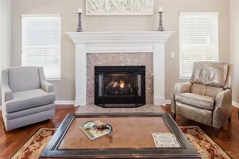 Living - 1914 Home Path Ct, Centerville, OH 45459 photo 1 of 4