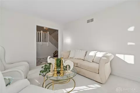 Living - 314 Rue Marseille, Dayton, OH 45429 photo 2 of 5