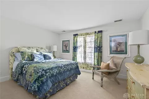 Bedroom - 314 Rue Marseille, Dayton, OH 45429 photo 5 of 6