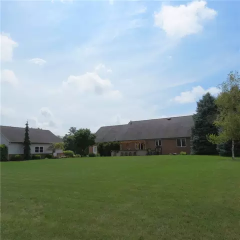 Exterior - 13400 Whitefeather, Anna, OH 45302 photo 5 of 9