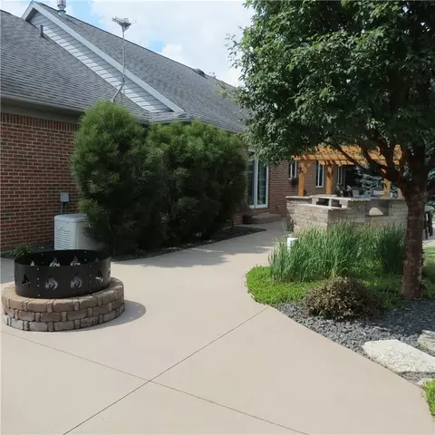 Exterior - 13400 Whitefeather, Anna, OH 45302 photo 2 of 9