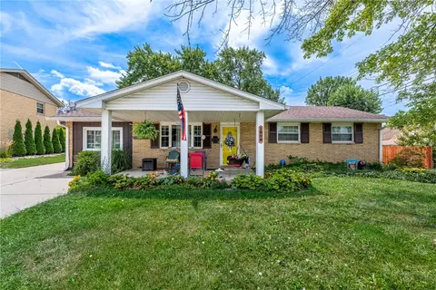 1808 Burnside Dr, Miamisburg, OH 45342