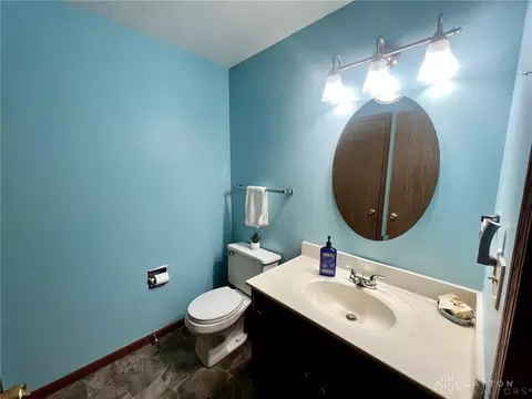4577 Reno Ln, Springfield, OH 45503 photo 6