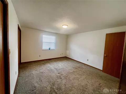 4577 Reno Ln, Springfield, OH 45503 photo 11