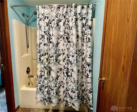 4577 Reno Ln, Springfield, OH 45503 photo 7