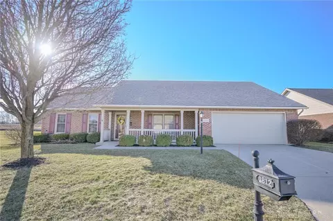 1812 Willow Lakes Dr, Springfield, OH 45502 photo 3