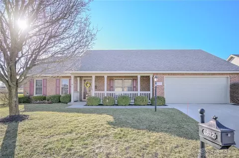 1812 Willow Lakes Dr, Springfield, OH 45502 photo 2