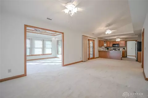 1812 Willow Lakes Dr, Springfield, OH 45502 photo 22
