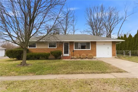 5799 Bayside Dr, Dayton, OH 45431