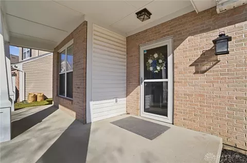 Exterior - 7462 Heaton Cir, Maineville, OH 45039 photo 5 of 12
