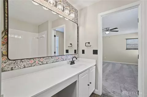 Bath - 7462 Heaton Cir, Maineville, OH 45039 photo 5 of 8