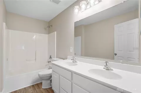 Bath - 7462 Heaton Cir, Maineville, OH 45039 photo 8 of 8