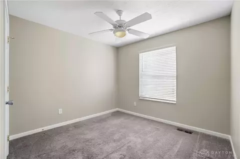 Bedroom - 7462 Heaton Cir, Maineville, OH 45039 photo 8 of 9