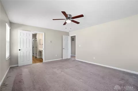 Bedroom - 7462 Heaton Cir, Maineville, OH 45039 photo 3 of 9