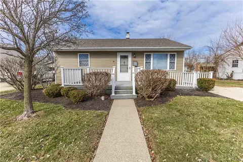 818 Flintridge Dr, Fairborn, OH 45324