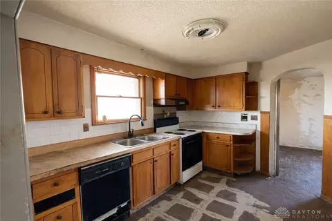 Kitchen - 410 N Main St, Eldorado, OH 45321 photo 2 of 3