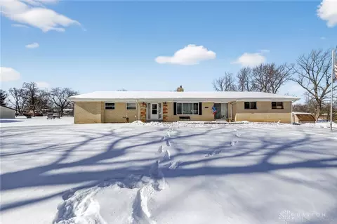 1025 Helke Rd, Vandalia, OH 45377