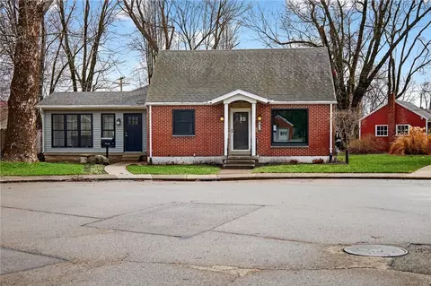 911 Devon Cir, Troy, OH 45373