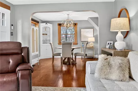 911 Devon Cir, Troy, OH 45373 photo 9