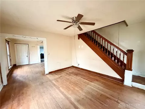 Living - 920 Elder St, Springfield, OH 45505 photo 1 of 4