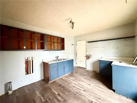 Kitchen - 920 Elder St, Springfield, OH 45505 photo 1 of 1
