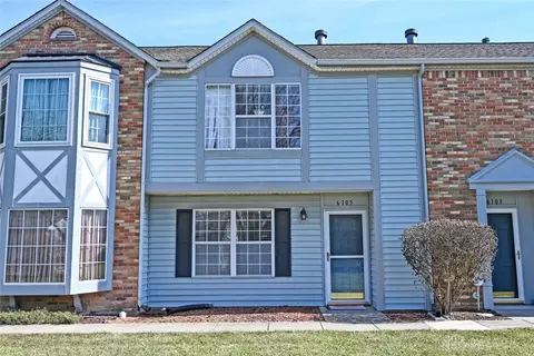 6105 Leyden Ln, Dayton, OH 45424
