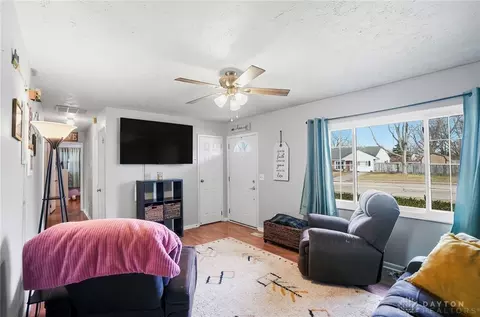 2043 Providence, Springfield, OH 45503 photo 9
