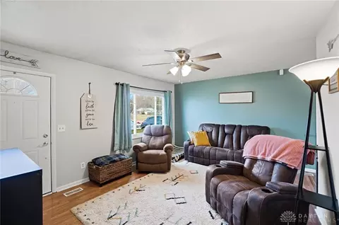 2043 Providence, Springfield, OH 45503 photo 7