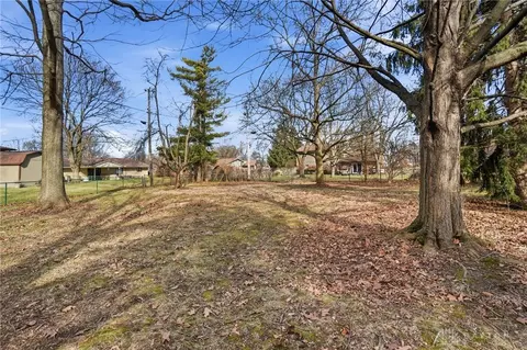 Exterior - 5324 Glendon Ln, Dayton, OH 45440 photo 3 of 12