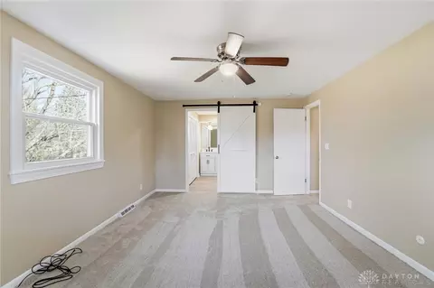 Bedroom - 5324 Glendon Ln, Dayton, OH 45440 photo 3 of 10