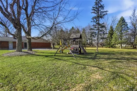 Exterior - 5324 Glendon Ln, Dayton, OH 45440 photo 12 of 12