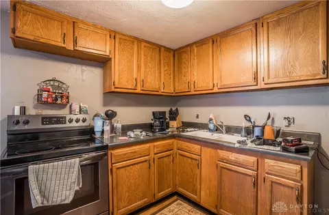 Kitchen - 846 Crescent Dr, Sidney, OH 45365 photo 2 of 2