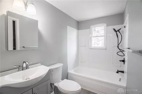 Bath - 846 Crescent Dr, Sidney, OH 45365 photo 1 of 3