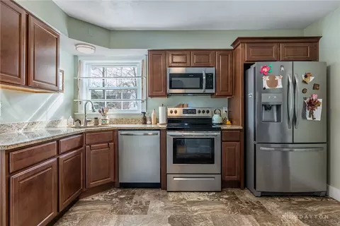 127 S Kensington Pl, Springfield, OH 45504 photo 9