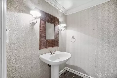 Bath - 889 Timberlake Ct, Kettering, OH 45429 photo 6 of 8