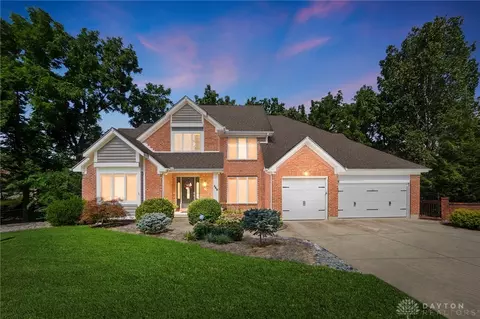 449 Ridge Line Ct, Dayton, OH 45458