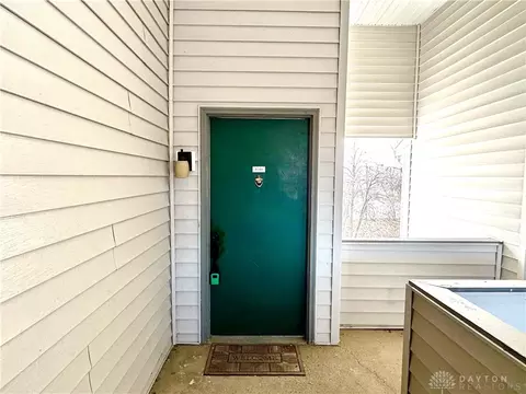 3034 Bright Bounty Ln, Dayton, OH 45449