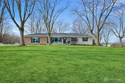 6189 Lesourdsville West Chester Rd, Liberty Twp, OH 45011