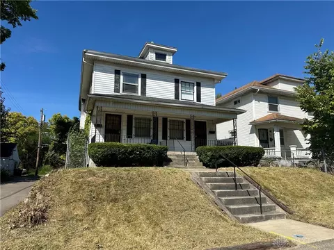 915 Catalpa Dr, Dayton, OH 45402