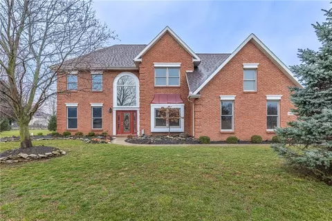 7850 Kings Ridge Cir, Fairborn, OH 45324