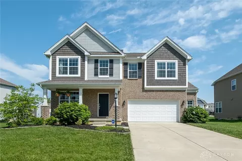 1608 Windham Ln, Xenia, OH 45385