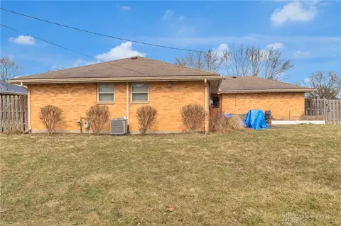 Exterior - 654 Cushing Ave, Dayton, OH 45429 photo 6 of 7