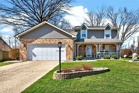 8767 Deer Valley Dr, Dayton, OH 45424