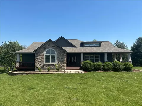 78 Inwood Rd, Wilmington, OH 45177