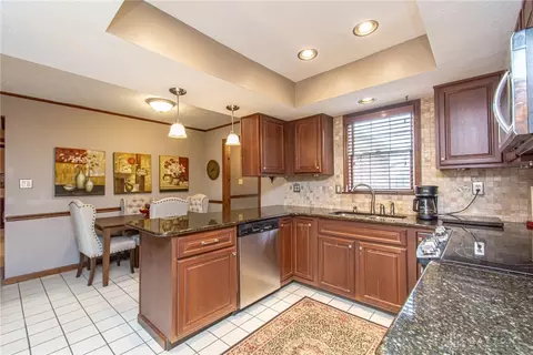 471 Roselake Dr, Centerville, OH 45458 photo 12