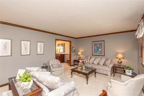 471 Roselake Dr, Centerville, OH 45458 photo 6