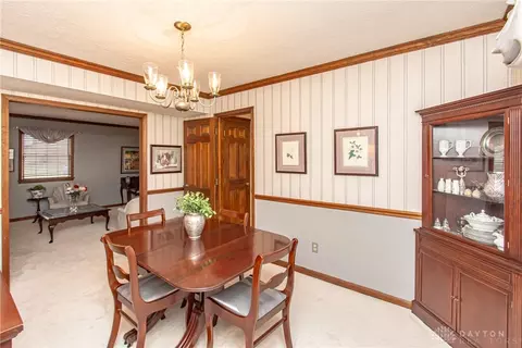 471 Roselake Dr, Centerville, OH 45458 photo 10