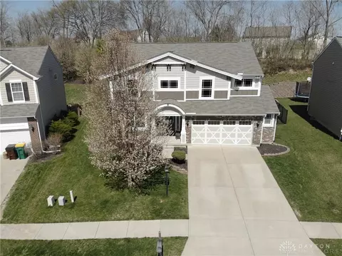 240 Bailey Ln, Springboro, OH 45066